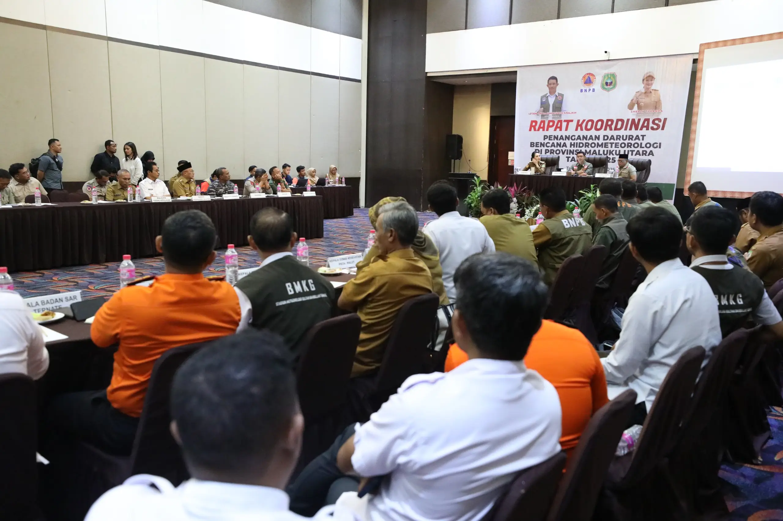 Pimpin Rakor di Ternate, Kepala BNPB: Waspadai Risiko Bencana di balik Keindahan Alam Maluku Utara